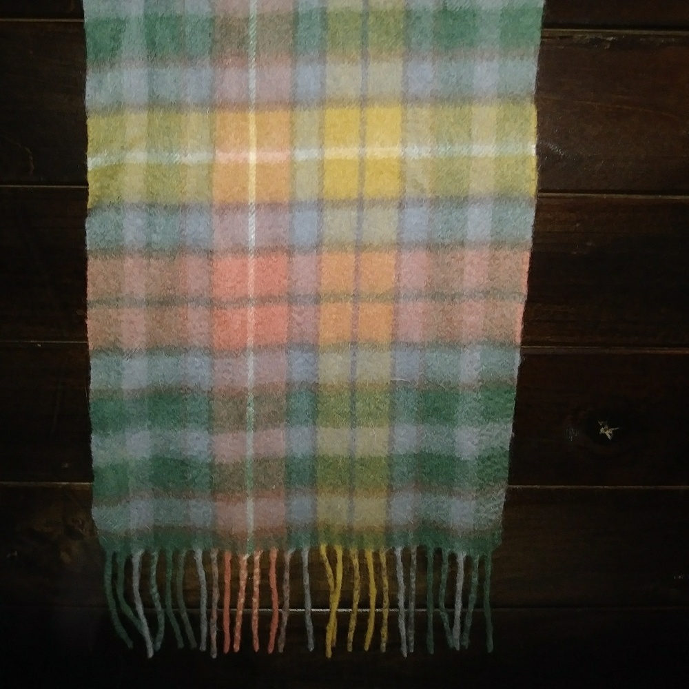 Scarf 100% lambs wool